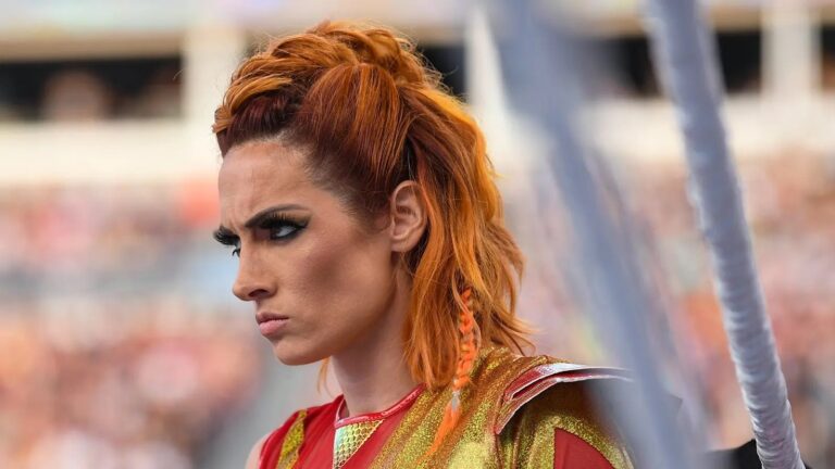 Becky Lynch Provides Injury Update, Hopes To Use Her Time Away to Work On Her Book