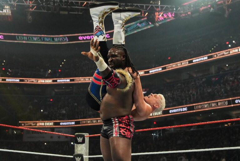 WWE Reportedly “Unbelievably Impressed” With Oba Femi, View Him On Par With Bron Breakker