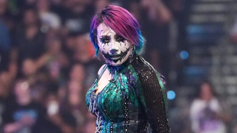 Asuka Confirms Her WWE Absence Is Due To A Personal Matter